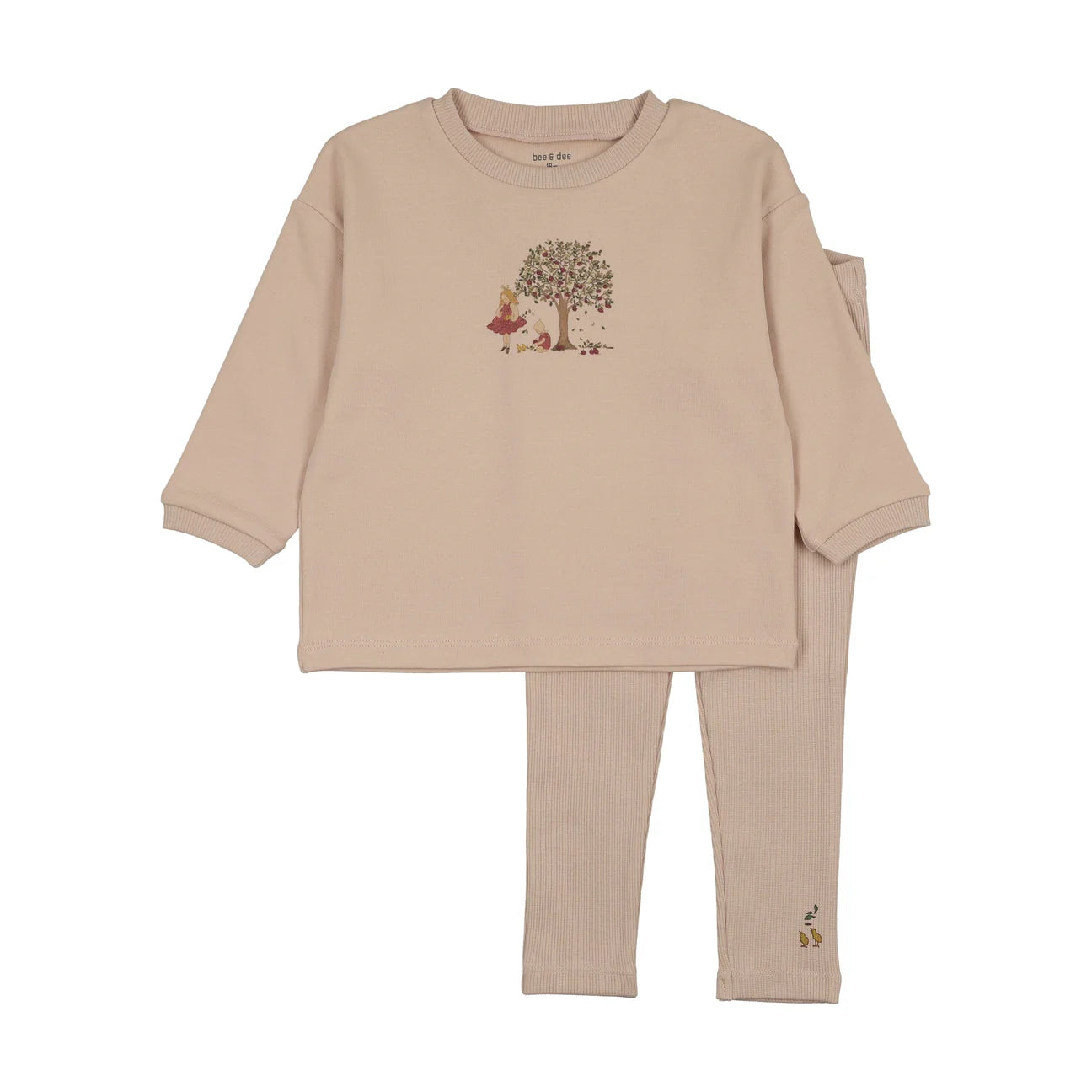 Bee & Dee Illustrated Image Loungewear