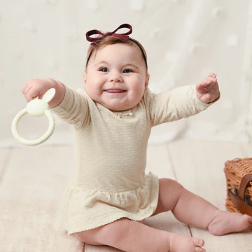 Adora Teether