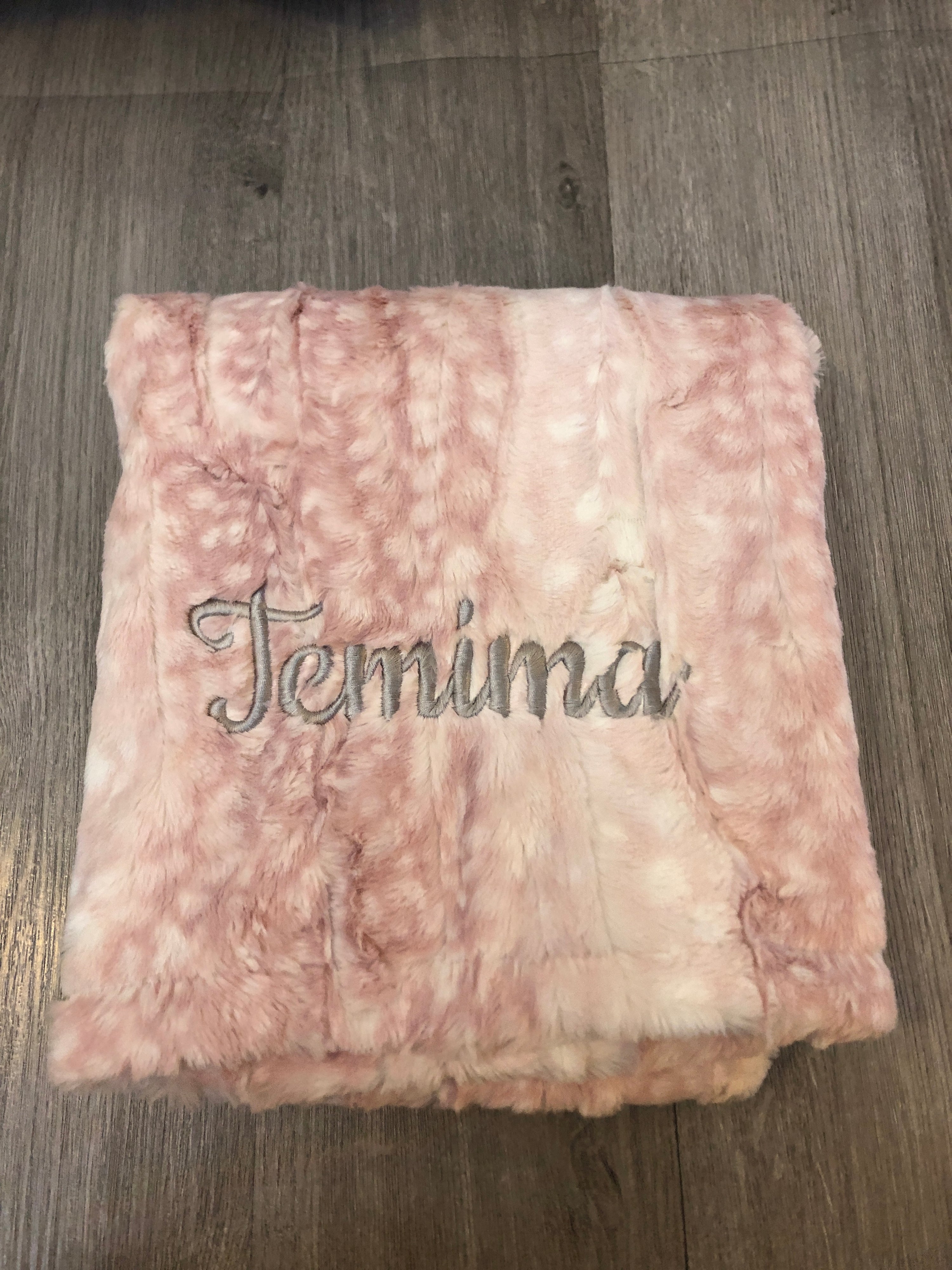 Winx & Blinx Cibirian Blush Minky Blanket